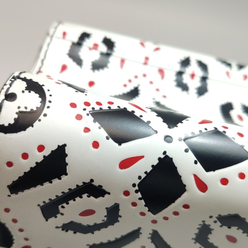 Louis Vuitton(LV)Twist中號牛皮紅點印花LV旋轉鎖扣斜挎包-16