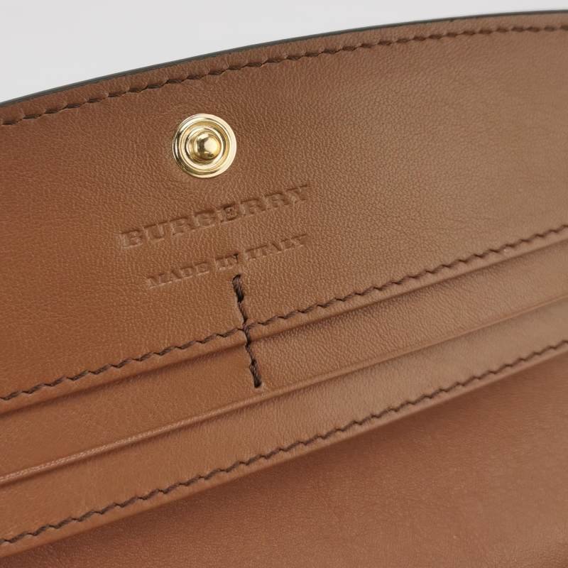 Burberry牛皮帆布拼色格紋字母Logo錢包-6