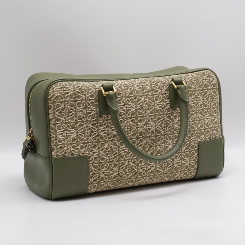 LOEWE Amazona手提包 28 - 酪梨綠-1