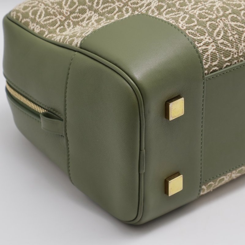LOEWE Amazona手提包 28 - 酪梨綠-3