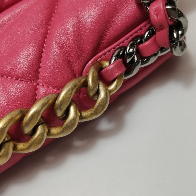 Chanel 19Bag大號羊皮菱格絎縫穿皮雙C扣斜挎包單肩包-12