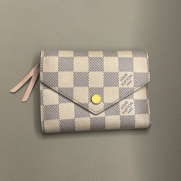 Louis Vuitton 棋盤白錢包/短夾 無配件-5