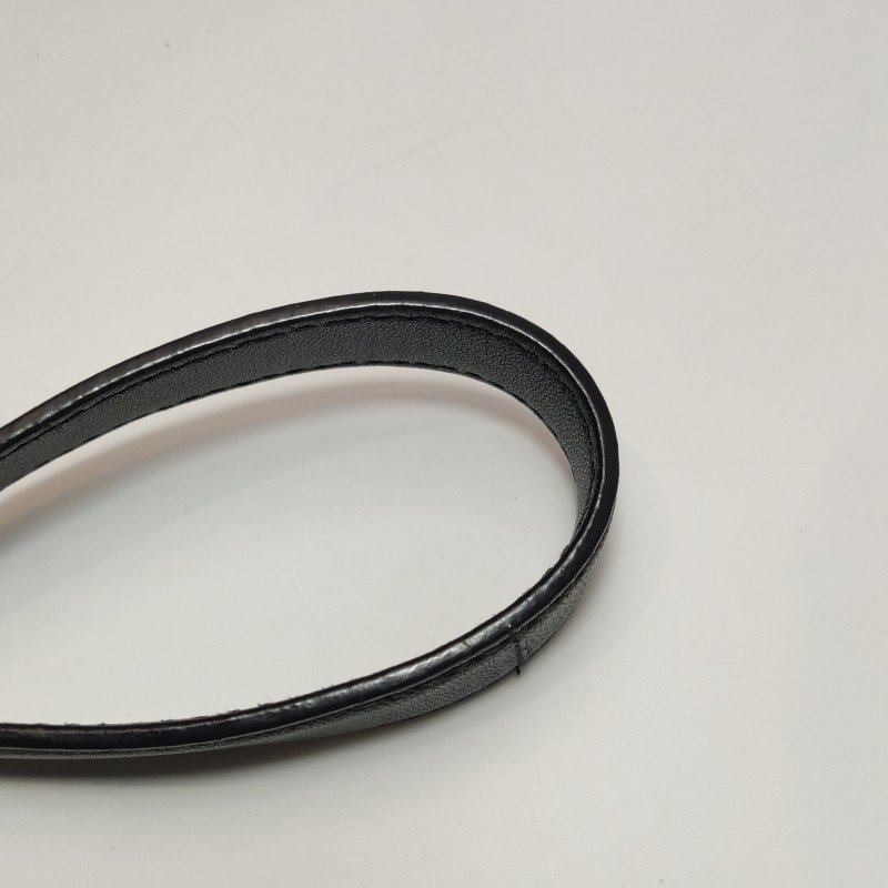 Miu Miu羊皮純色絎縫字母Logo金屬扣斜挎包單肩包-22