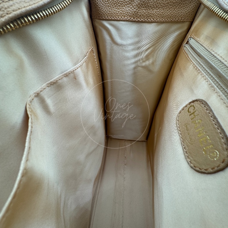 [Pre-owned] Chanel Beige Caviar Tote Bag-17