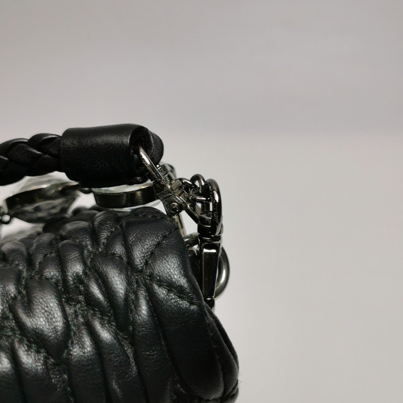 Miu Miu Miu Crystal系列羊皮純色褶皺珩縫鑽飾單肩包-14