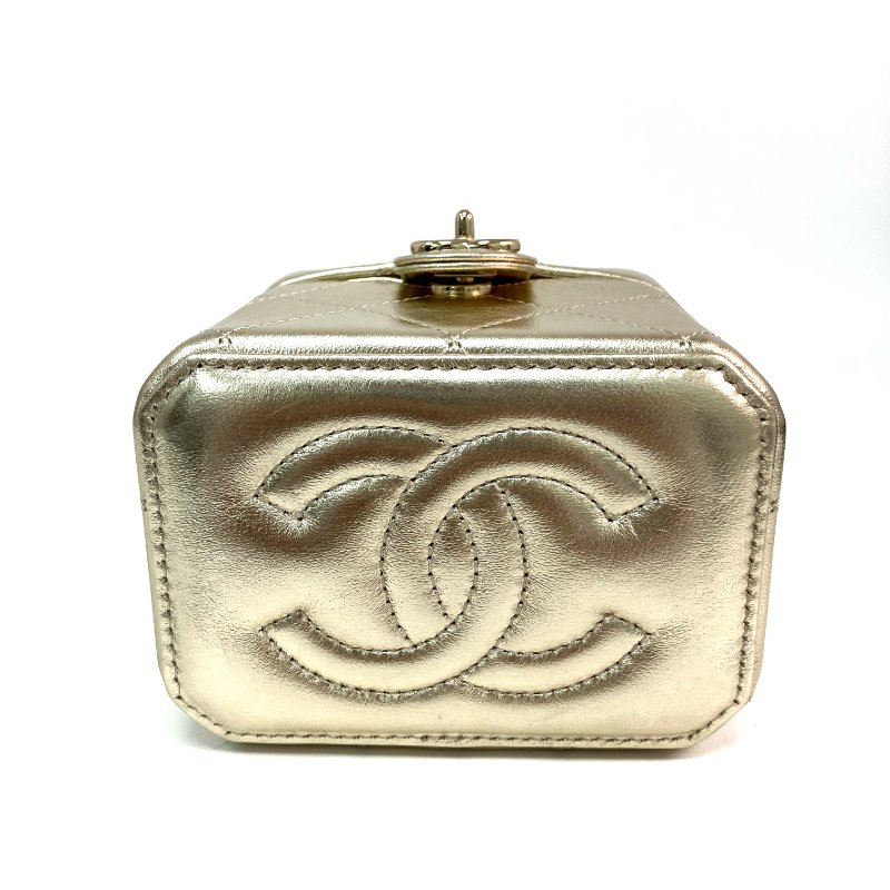 △ Chanel 香奈兒 Gold Lambskin Gold Tone Metal Mini Vanity Case AP3459 金色小羊皮金色金屬迷你化妝箱 - 257024981-5