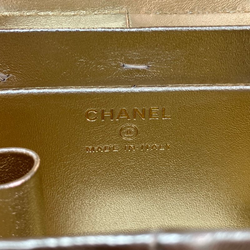 △ Chanel 香奈兒 Gold Lambskin Gold Tone Metal Mini Vanity Case AP3459 金色小羊皮金色金屬迷你化妝箱 - 257024981-16