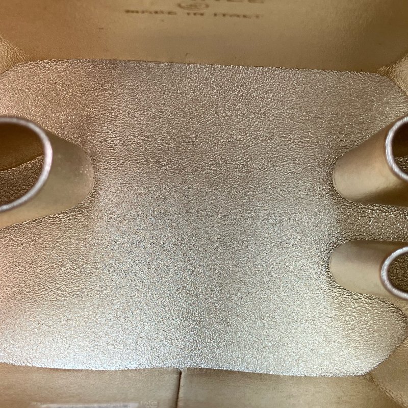 △ Chanel 香奈兒 Gold Lambskin Gold Tone Metal Mini Vanity Case AP3459 金色小羊皮金色金屬迷你化妝箱 - 257024981-17