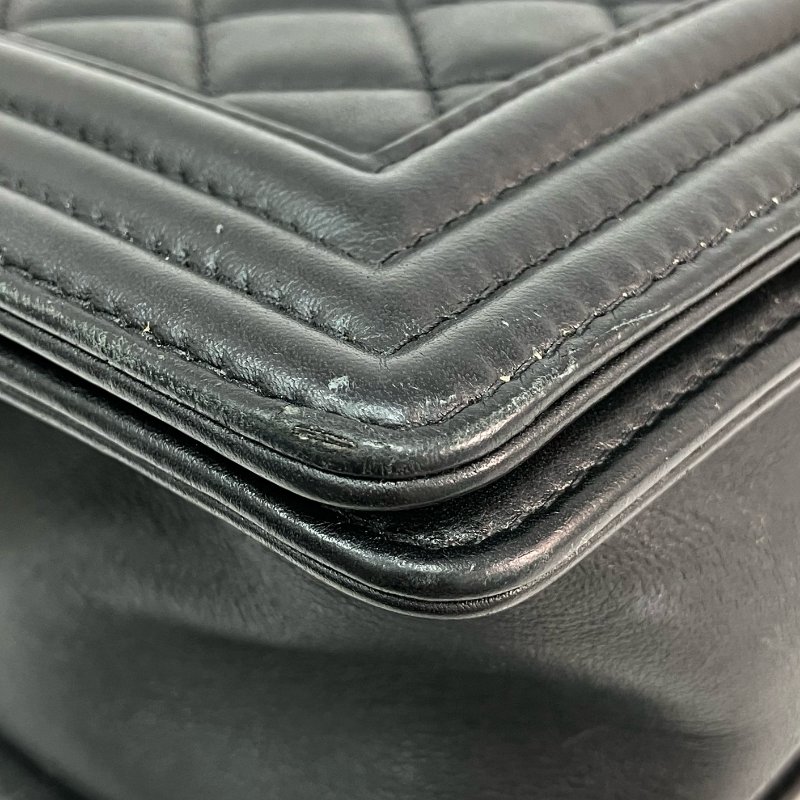 △ Chanel 香奈兒 Black Lambskin Gold Tone Metal Boy 25 Chain Shoulder Bag A67086 黑色小羊皮金色金屬鎖鏈肩背袋 - 257025462-5