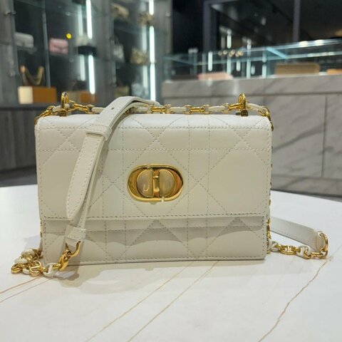 *SHIHNA名牌精品*Dior Miss Caro 迷你奶白色 藤格羊皮金鏈