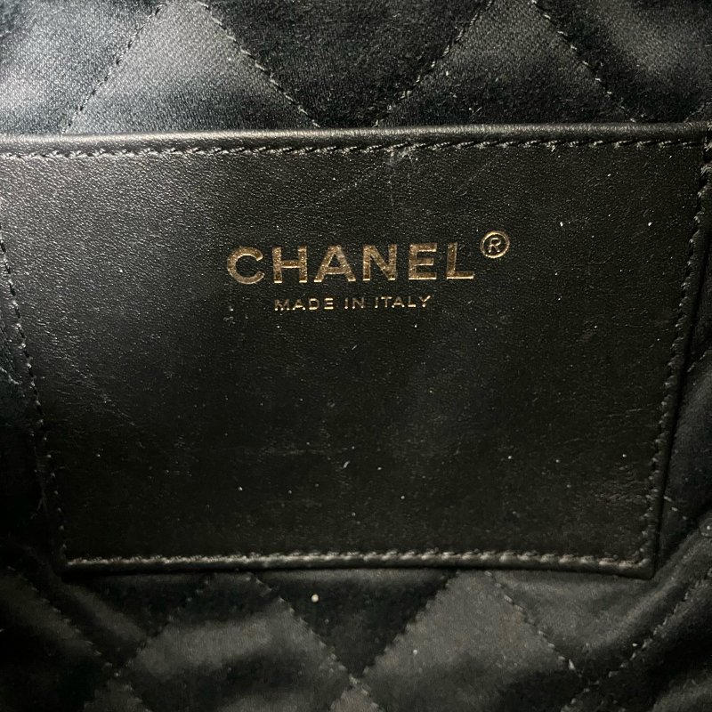 △ Chanel 香奈兒 Mini 22Bag Black Calfskin Gold Tone Metal Chain 2Way Bag AS3980 黑色小牛皮金色金屬鏈條兩用袋 AS3980 -257025692-17