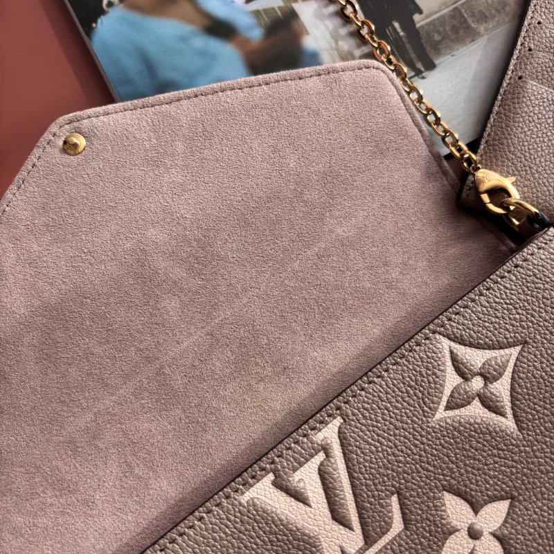 ::LOUIS VUITTON:: LV M82610 Félicie Pochette 斑鳩灰色皮革壓花紋 WOC三合一 金鏈斜背包-9