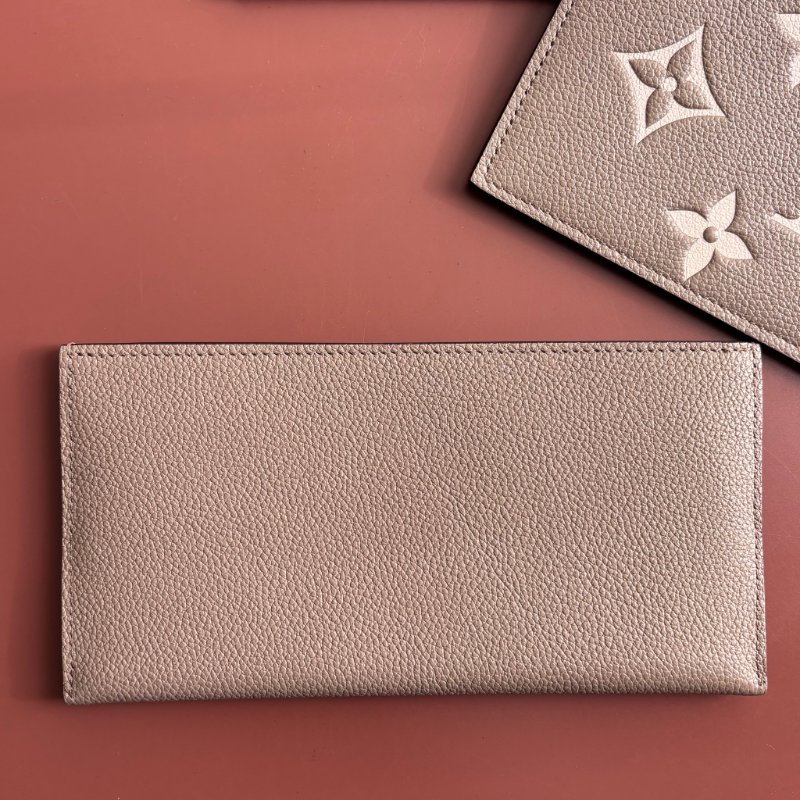 ::LOUIS VUITTON:: LV M82610 Félicie Pochette 斑鳩灰色皮革壓花紋 WOC三合一 金鏈斜背包-21