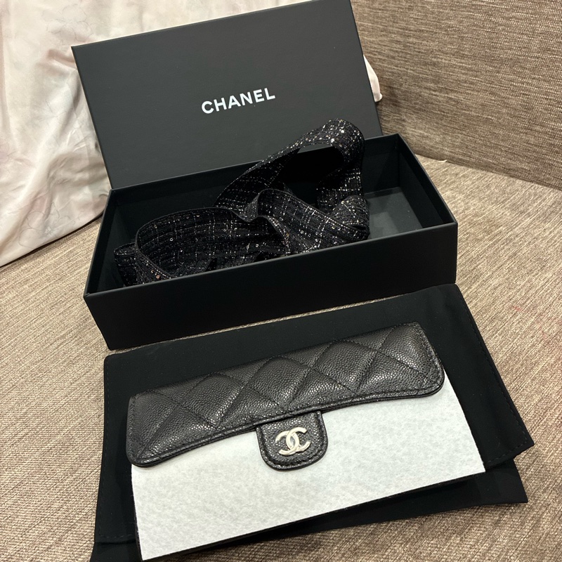 誰在找👀熱騰騰🔥香奈兒chanel黑色小皮件 荔枝皮 中夾 扣式 🇹🇼26年1🈷️票-0