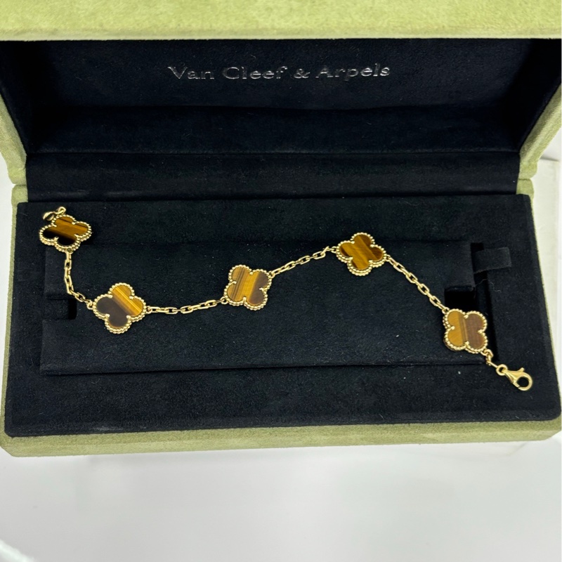 VCA / Van Cleef & Arpels 梵克雅寶Vintage Alhambra®系列虎眼石五花手鍊,四葉草手鍊。寓意財富,招財款手鍊必入它 2015年 沒卡-4