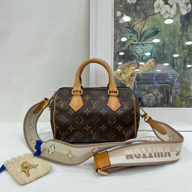 Lv 路易威登speedy20老花米色奶茶色肩帶 97新 晶片款 晶片失效 未掃出晶片-0