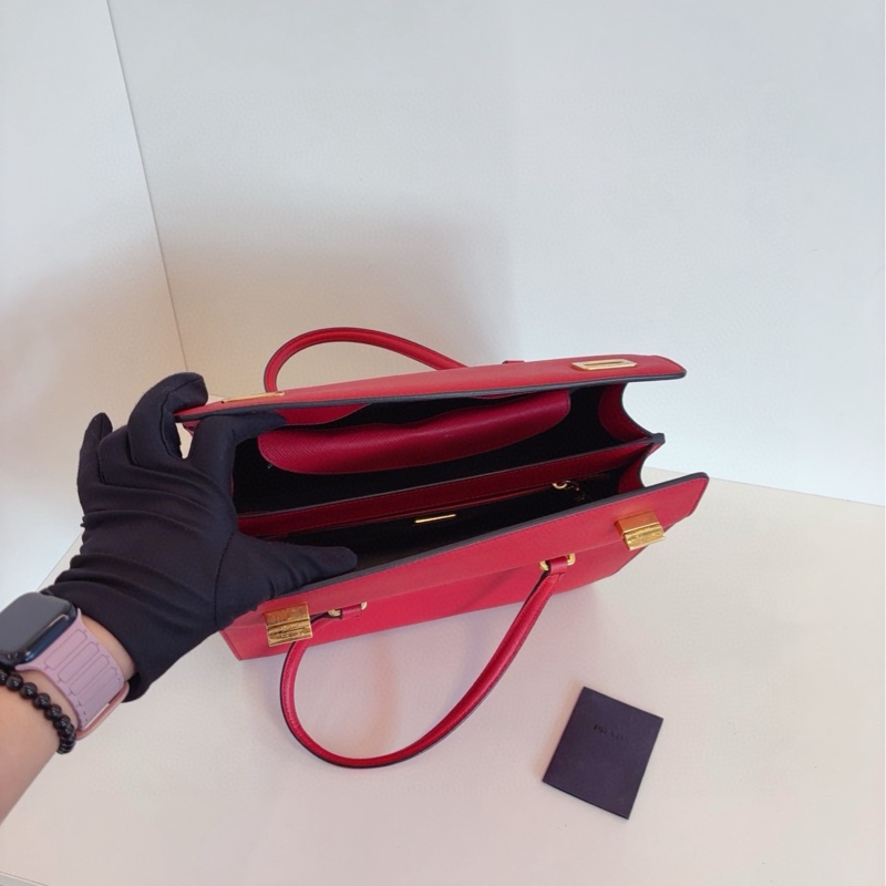 【98新🆕】Prada 紅金十字紋全皮 手提包-6