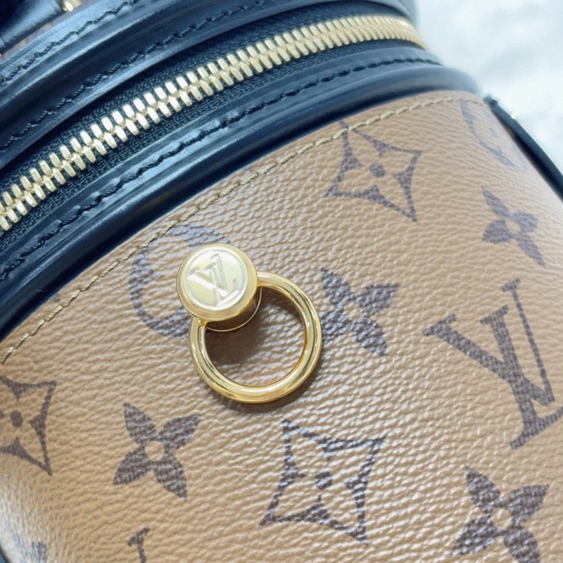 【全新大全套 送禮 12月收據】LV Cannes老花發財桶-15