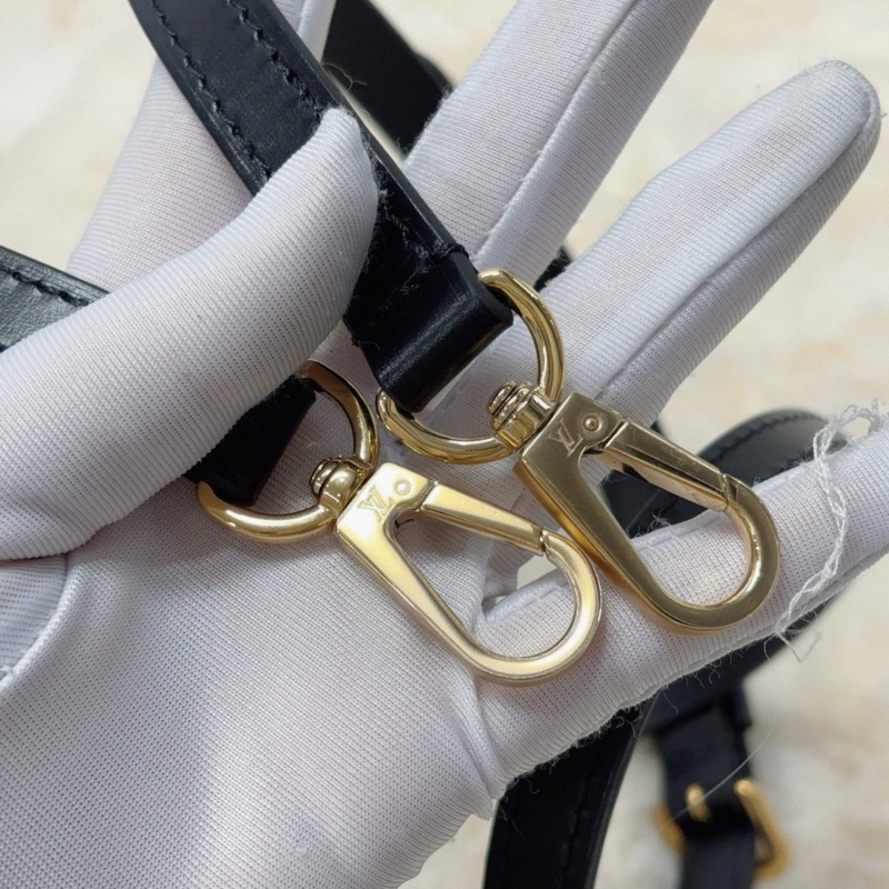 【全新大全套 送禮 12月收據】LV Cannes老花發財桶-21