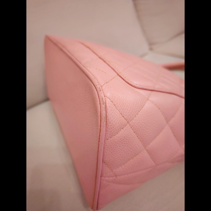 Chanel Medallion 希爾頓魚子醬金幣包-8