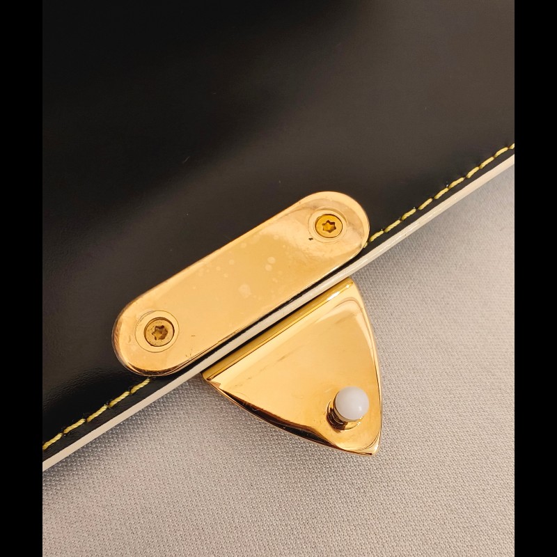 LV Sunail Le Talentueux 鉚釘 山羊皮肩背包 M91820-15