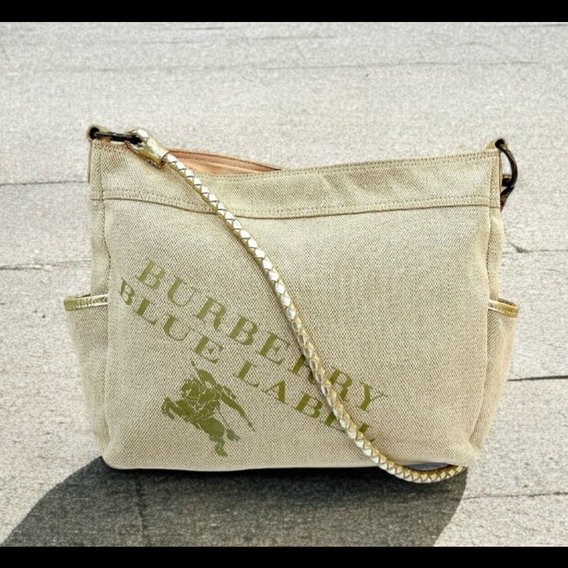 Burberry Blue Label米色帆布單肩包-1