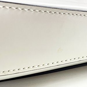 *奢華大道國際精品*【P218】PRADA象牙白色拋光小牛皮 CLEO肩背包 1BC156-14