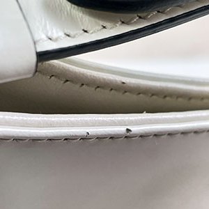 *奢華大道國際精品*【P218】PRADA象牙白色拋光小牛皮 CLEO肩背包 1BC156-15