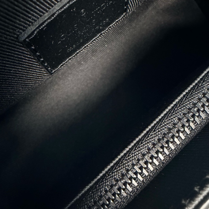 🌷新款芯片款!Louis Vuitton LV 黑武士 Steamer mini 盒子包-4