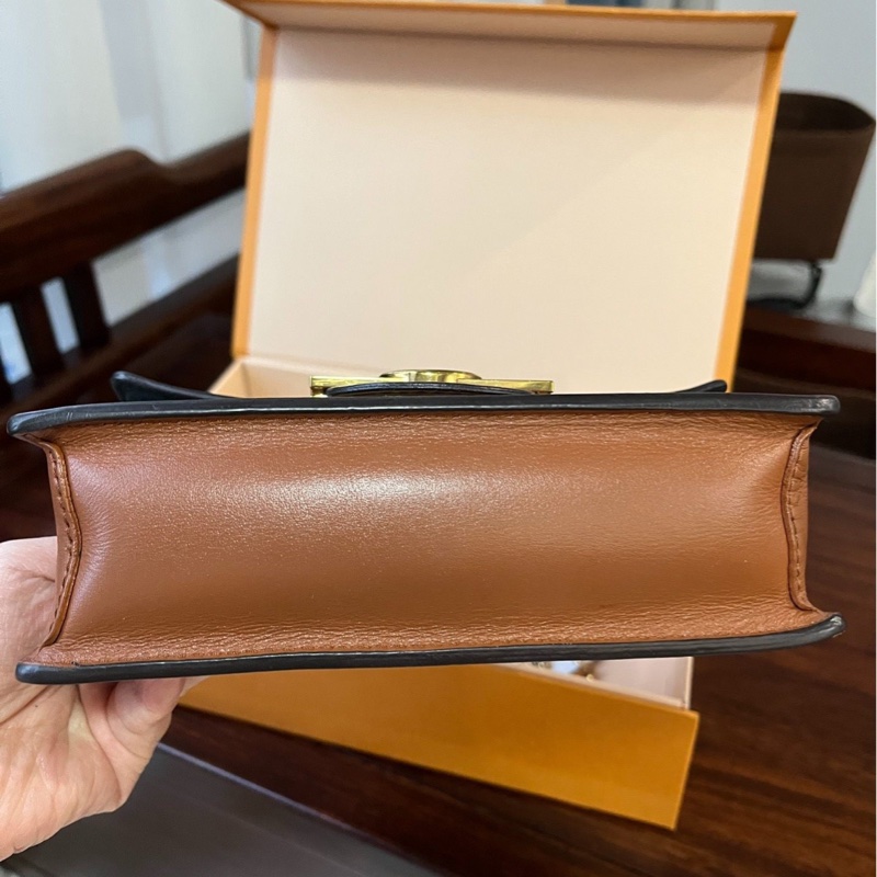 【全平台最便宜✨97%新✨有塵袋盒子】LV 達芙妮Dauphine woc鏈條腋下包｜斜挎包｜單肩包-4