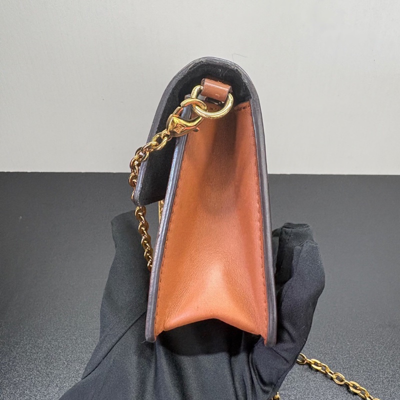 【全平台最便宜✨97%新】LV 達芙妮Dauphine woc鏈條腋下包｜斜挎包｜單肩包-3