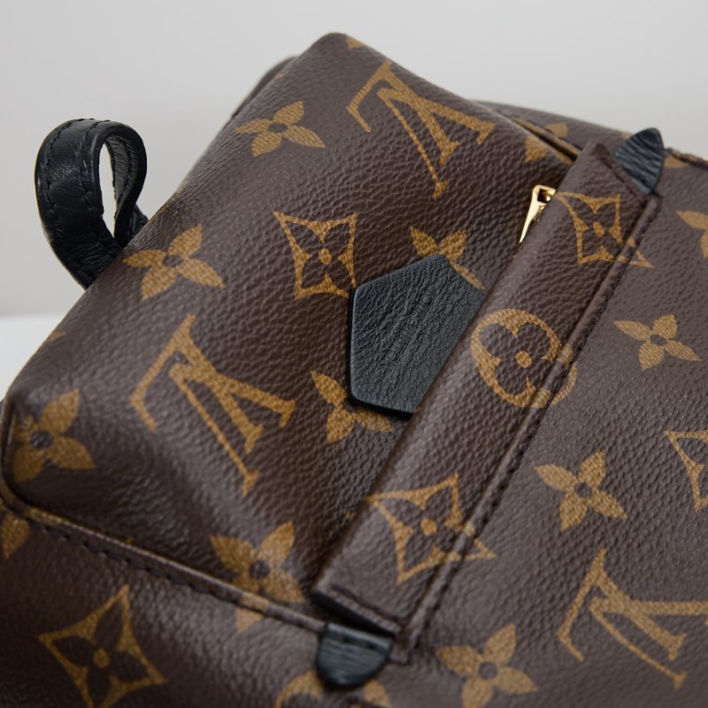 二手Lv mini 新款小書包/晶片款-11