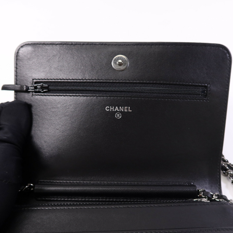 CHANEL 牛皮皮革WOC Wallet On Chain銀扣鏈帶肩背袋-15