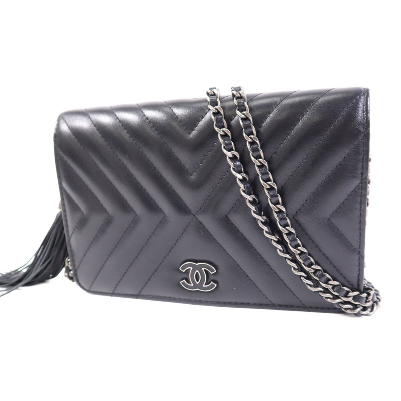 CHANEL 牛皮皮革WOC Wallet On Chain銀扣鏈帶肩背袋-1