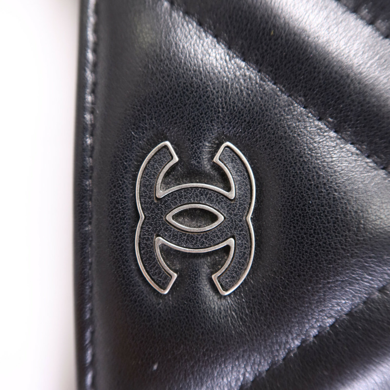 CHANEL 牛皮皮革WOC Wallet On Chain銀扣鏈帶肩背袋-6
