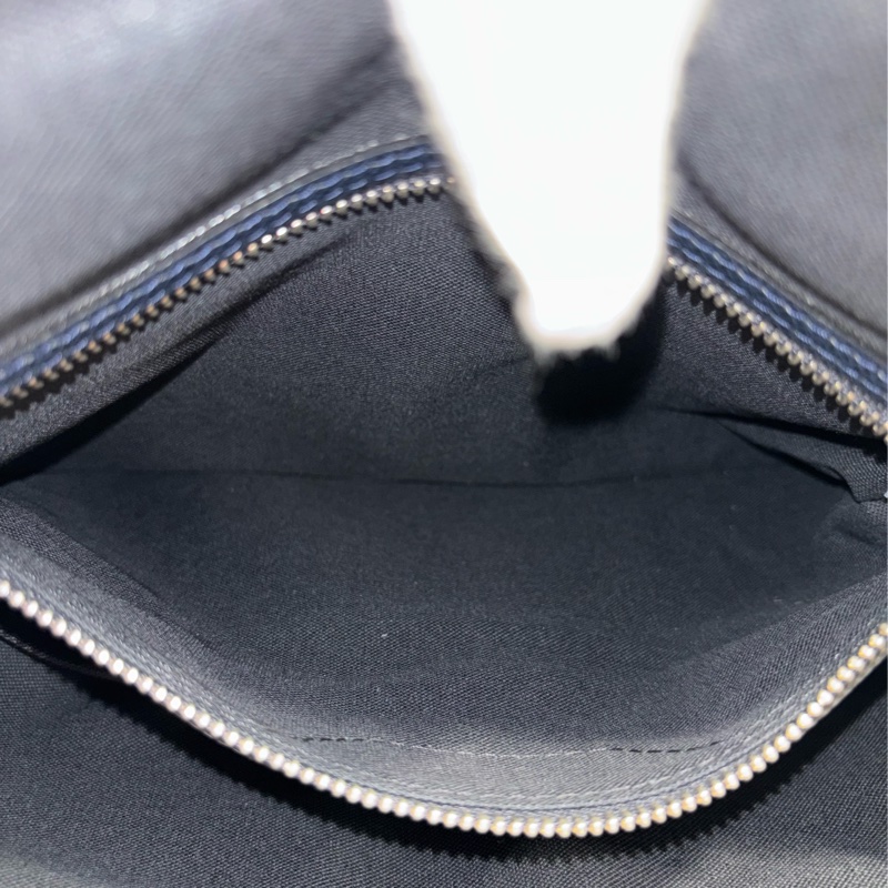 LV M32632 MILO TAIGA 深藍 牛皮 男仕款 大款 肩背包 斜背包-31