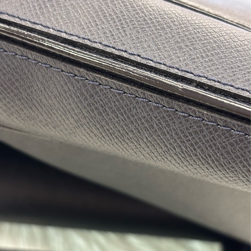 LV M32632 MILO TAIGA 深藍 牛皮 男仕款 大款 肩背包 斜背包-37