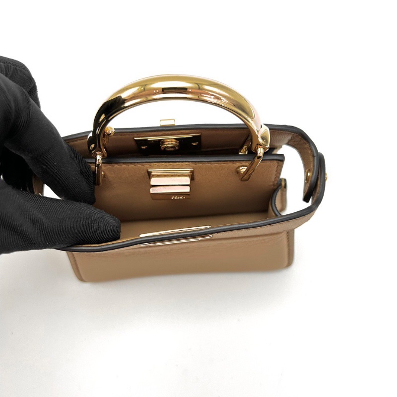 FENDI peekaboomini金扣手提肩背斜背包12*8.5*7 98新配件塵袋-2