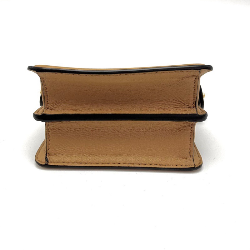 FENDI peekaboomini金扣手提肩背斜背包12*8.5*7 98新配件塵袋-4