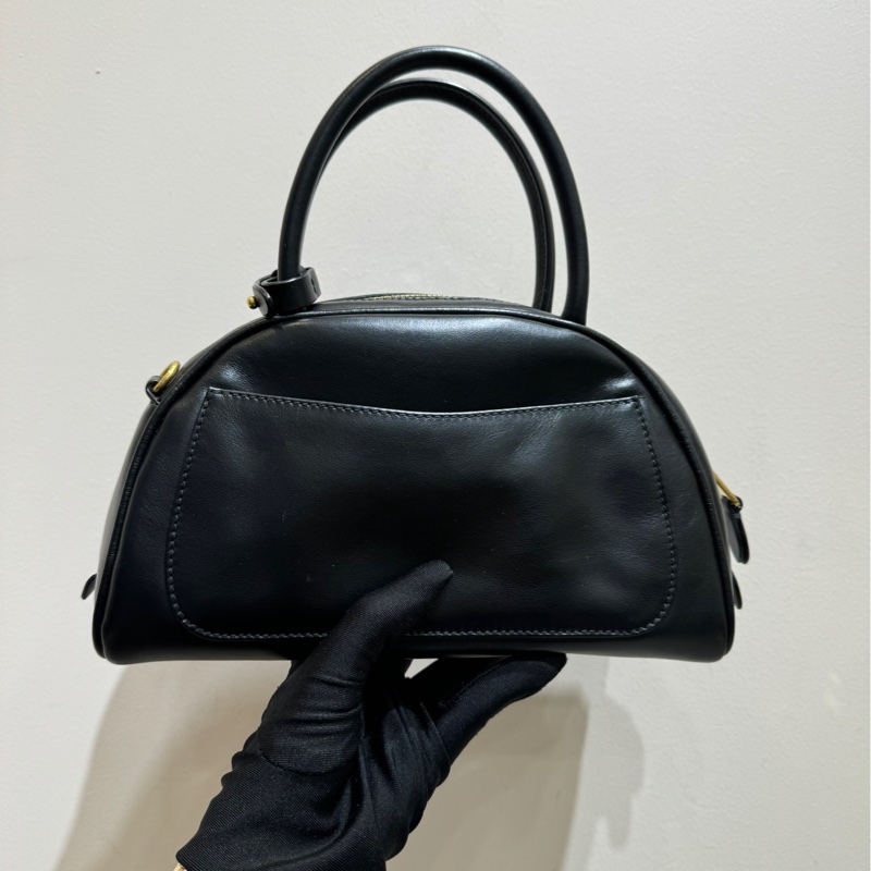 【99❤️】MiuMiu 黑金保齡球手提包 小號 small-1