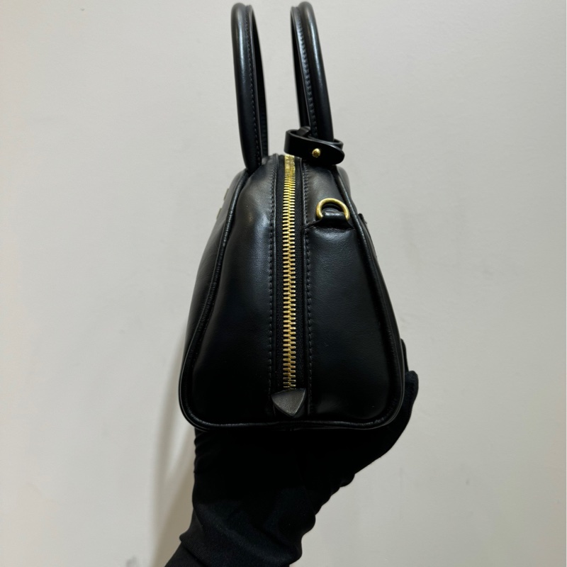 【99❤️】MiuMiu 黑金保齡球手提包 小號 small-2