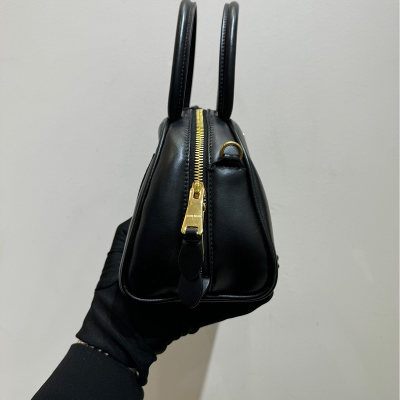 【99❤️】MiuMiu 黑金保齡球手提包 小號 small-3
