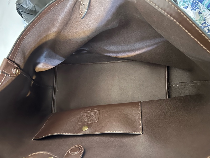 COACH 寇馳托特包 近全新閒置 有防塵袋、專櫃品牌紙袋-11