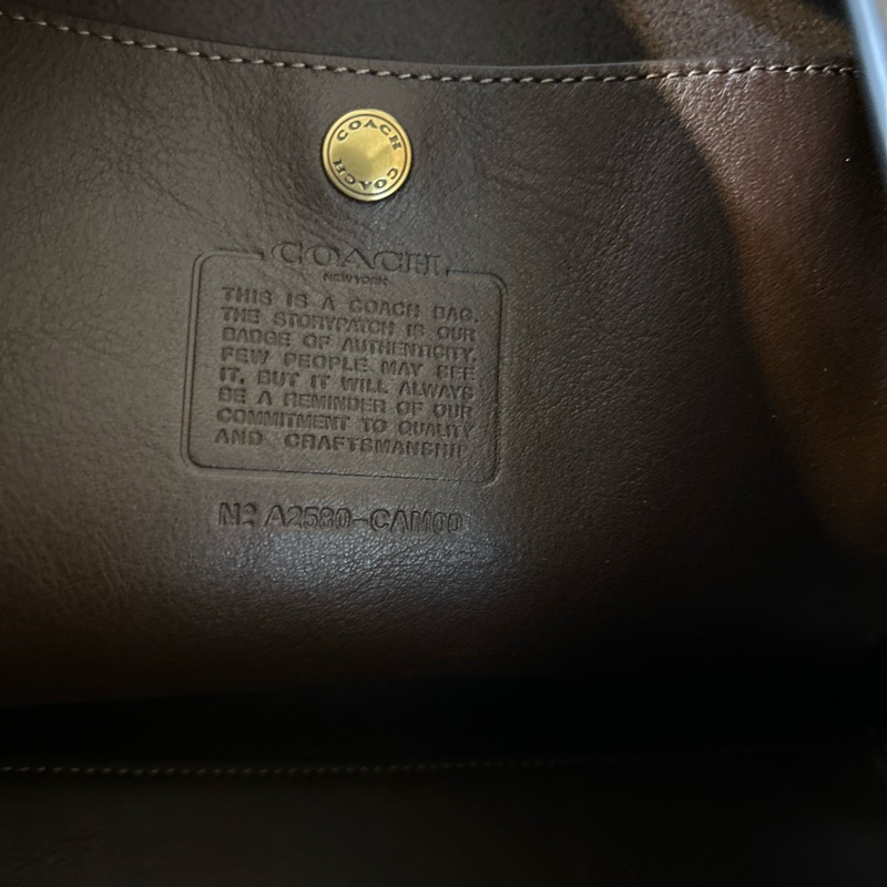 COACH 寇馳托特包 近全新閒置 有防塵袋、專櫃品牌紙袋-15