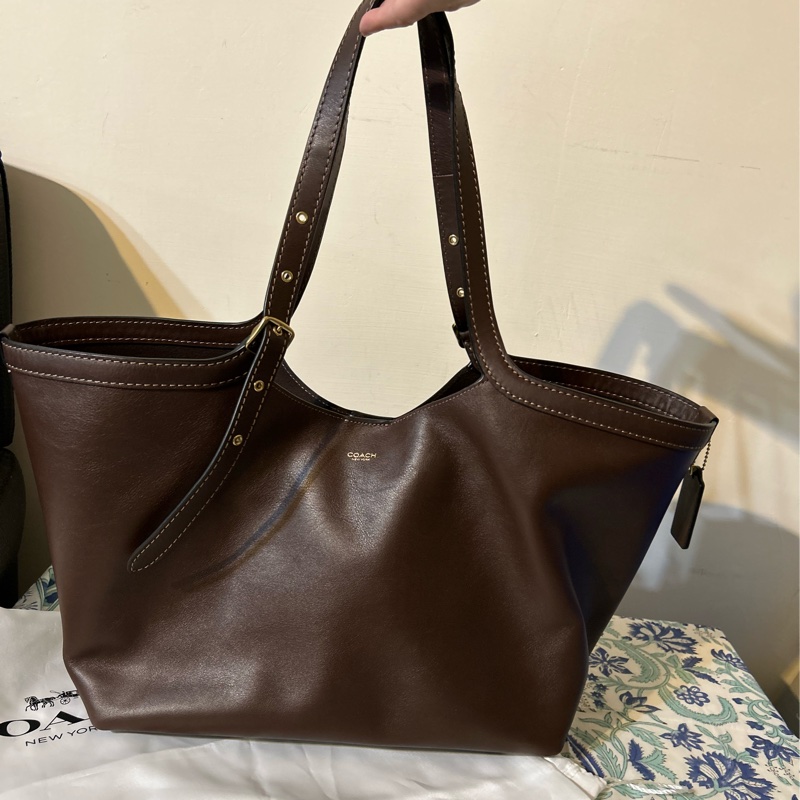 COACH 寇馳托特包 近全新閒置 有防塵袋、專櫃品牌紙袋-7