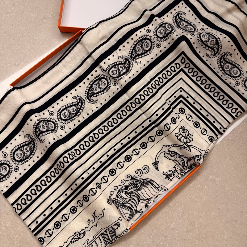全新愛馬仕Hermes 140圍巾絲巾 (黑白色款)Blanc / Noir-0