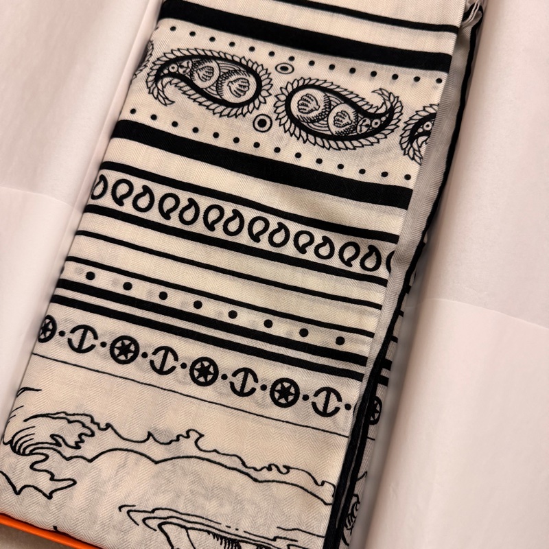 全新愛馬仕Hermes 140圍巾絲巾 (黑白色款)Blanc / Noir-2