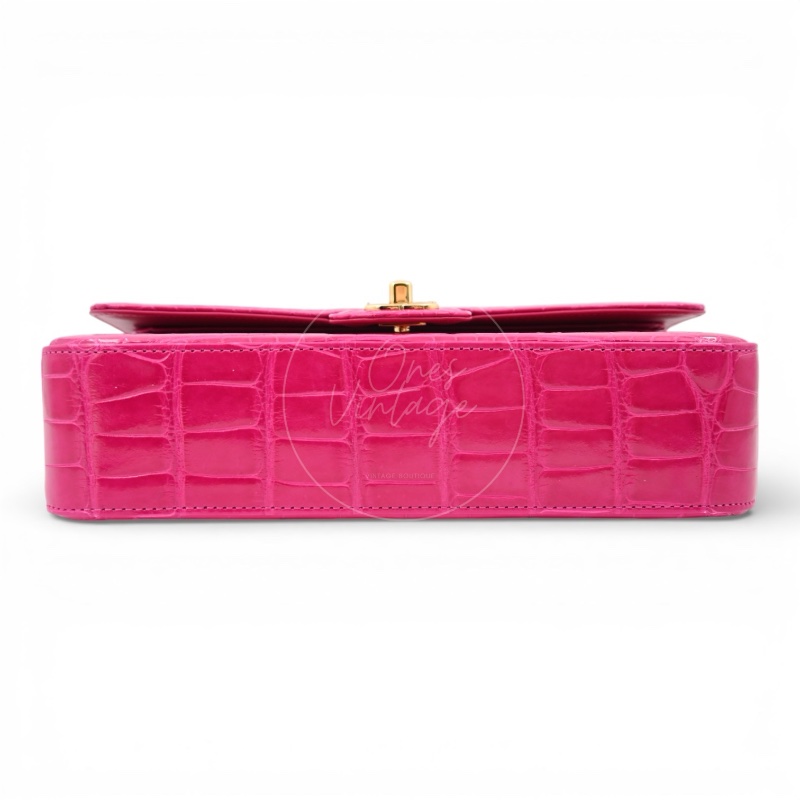 [Pre-owned] Chanel Shiny Pink Alligator GHW Medium Classic Flap Bag-12