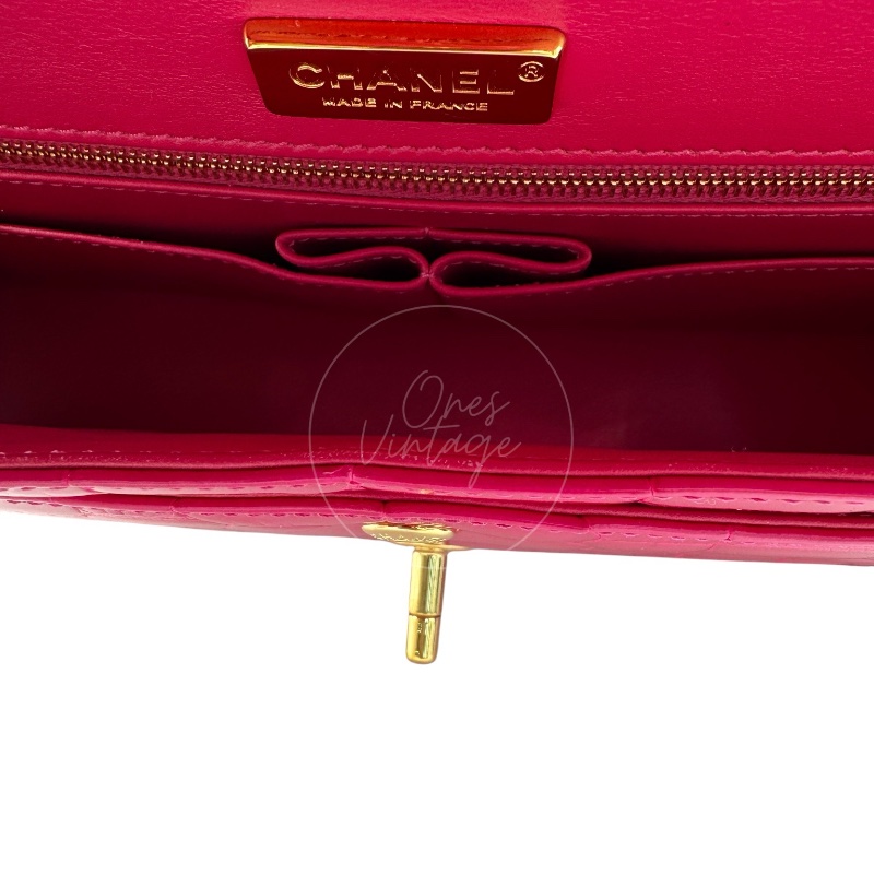 [Pre-owned] Chanel Shiny Pink Alligator GHW Medium Classic Flap Bag-19