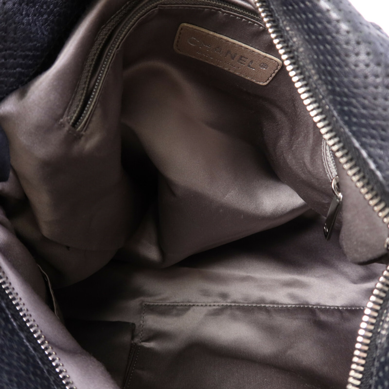 CHANEL 牛皮皮革Chain Shoulder銀扣鏈帶肩背袋-4